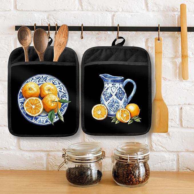 Chinoiserie Orange Fruit Pot Holders with Pockets, Blue and White Grandmillennial Oranges Fruit Oven Pot Holders Heat Resistant Oven Mitts Hot Pads for Kitchen Baking Cooking