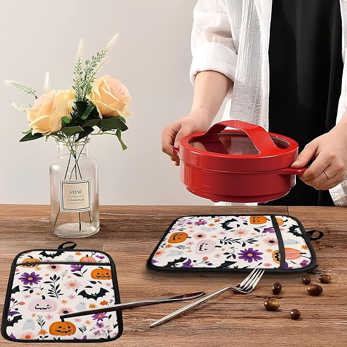 Pastel Halloween Pumpkin Floral Pot Holders with Pockets, Halloween Cute Ghost Bat Oven Pot Holders Heat Resistant Oven Mitts Hot Pads for Kitchen Baking Cooking, Set of 2