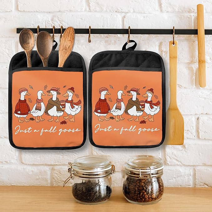 Fall Goose Pot Holders with Pockets, Goose Lover Gifts, Autumn Maple Leaf Funny Cozy Geese Oven Pot Holders Heat Resistant Oven Mitts Hot Pads for Kitchen Baking Cooking