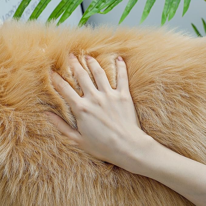 Faux Fur Rug Sheepskin Shag Fluffy Fuzzy Beige 2x6 ft Runner Rugs for Bedroom Bedside Bed Floor Living Room Plush High-Density Cushion Carpet Super Sofa Cover
