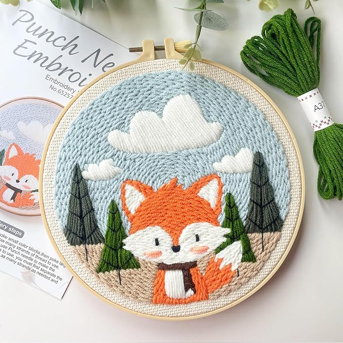 Myfelicity Punch Needle Embroidery Kit, Beginner Craft Set with Animal Pattern Design, 7.9 Inch Hoop (Fox)