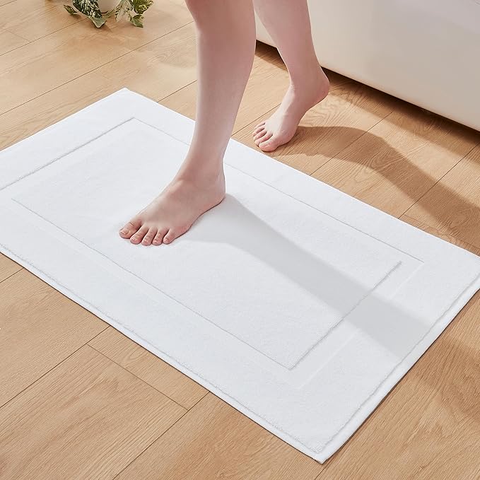 Casual Living White Cotton Bath Mats, Set of 2 Towel Mats for Bathroom Floor, Banded Absorbent Cotton Bath Rugs, Washable, Bathroom Accessories, 34-inch x 21-inch, White