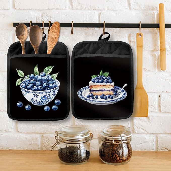 Chinoiserie Blueberry Cake Pot Holders with Pockets, Blue and White Grandmillennial Blueberry Fruit Oven Pot Holders Heat Resistant Oven Mitts Hot Pads for Kitchen Baking Cooking