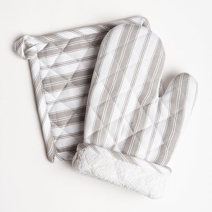 Oven Mitt & Potholder Set - Durable Heat Resistant Gloves - Thick Mittens for Kitchen - Suitable for Cooking, Baking, Grilling – BBQ - 1 Oven Mitts & 1 Potholders – Light Grey Stripes - Casa De Lan