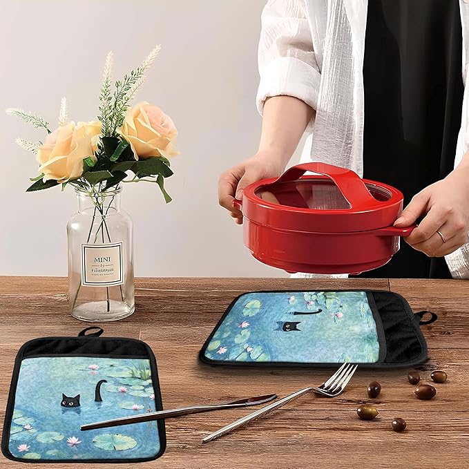 Black Cat in Water Lily Pond Pot Holders with Pockets, Cat Kitchen Decor, Mystical Black Kitten Kitty Oven Pot Holders Heat Resistant Oven Mitts Hot Pads for Kitchen Baking Cooking