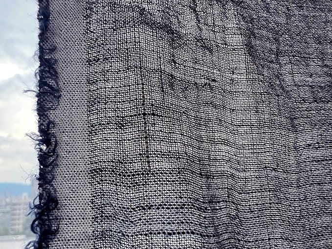 100% Linen Fabric – Yarn Dyed Chambray, Pre-Washed, Lightweight Crisp & Cool Handfeel, 52–54" Wide – The Linen Lab (Chambray Indigo 7110, 3y)