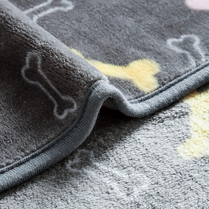 Allisandro Luxurious Dog Blanket, 350 GSM Super Fuzzy Microplush Fleece Pet Blankets for Small Medium Large Dogs and Cats, Vivid Bone, 80 × 64 Inches