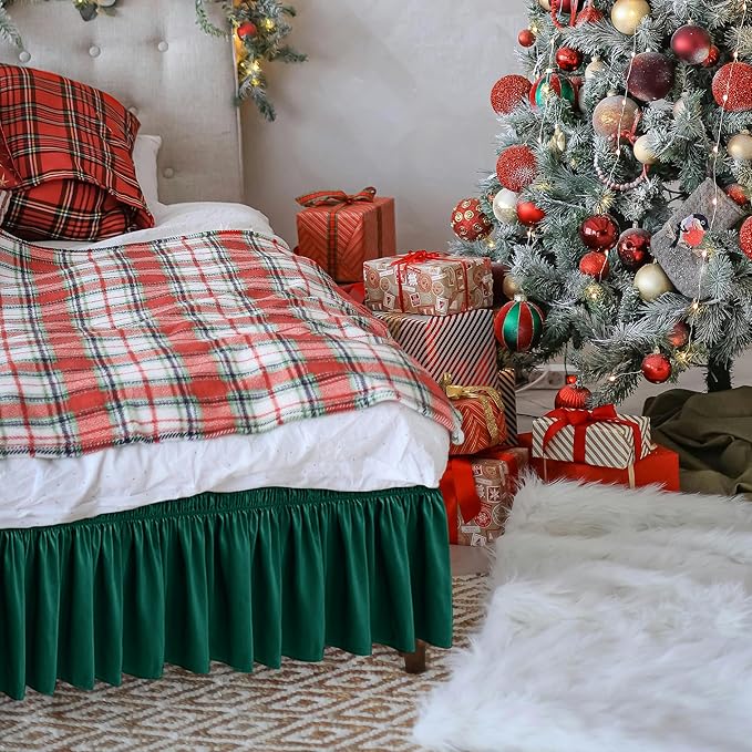 Biscaynebay Wrap Around Bed Skirts for Full & Full XL Beds 15" Drop, Christmas Hunter Green Adjustable Elastic Dust Ruffles Easy Fit Wrinkle & Fade Resistant Silky Luxurious Fabric Machine Washable