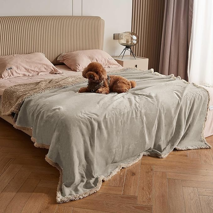 Kritter Planet Waterproof Bed Blanket for Couples, Washable Stain Proof Pad Bed Cover, Reversible Leakproof Protector, Liquid Pee Proof Blanket for Couch Sofa, 80x90 inch, King Size
