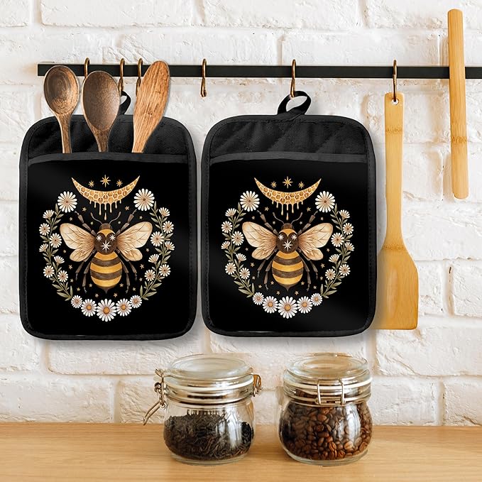 Bee Gifts Pot Holders with Pockets, Bee Themed Gifts, Honeybee Daisy Flowers Oven Pot Holders Heat Resistant Oven Mitts Hot Pads for Kitchen Baking Cooking